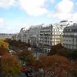 Cactus 3* Paris
