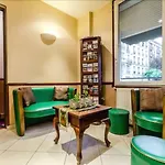 Cactus 3* Paris