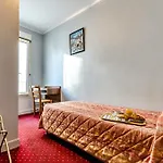 Hotel Cactus Paris