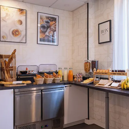 Hotel Cactus 3*