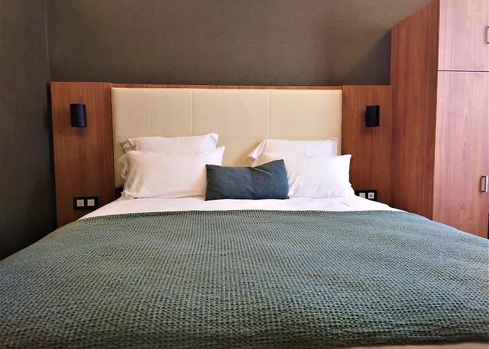 Hotel Cactus 3*