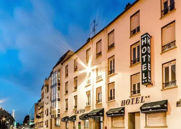 ホテル Cactus パリ
